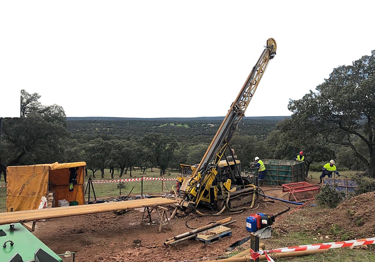 Los sondeos son pinchazos a gran profundidad para tomar muestras del subsuelo