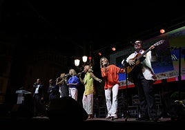 Arranca la Velá de Santa Ana, en imágenes
