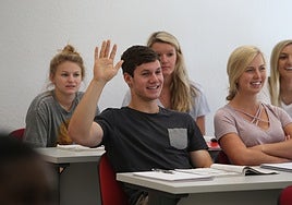 Grado Superior de Comercio Internacional: una profesión de éxito para un futuro global