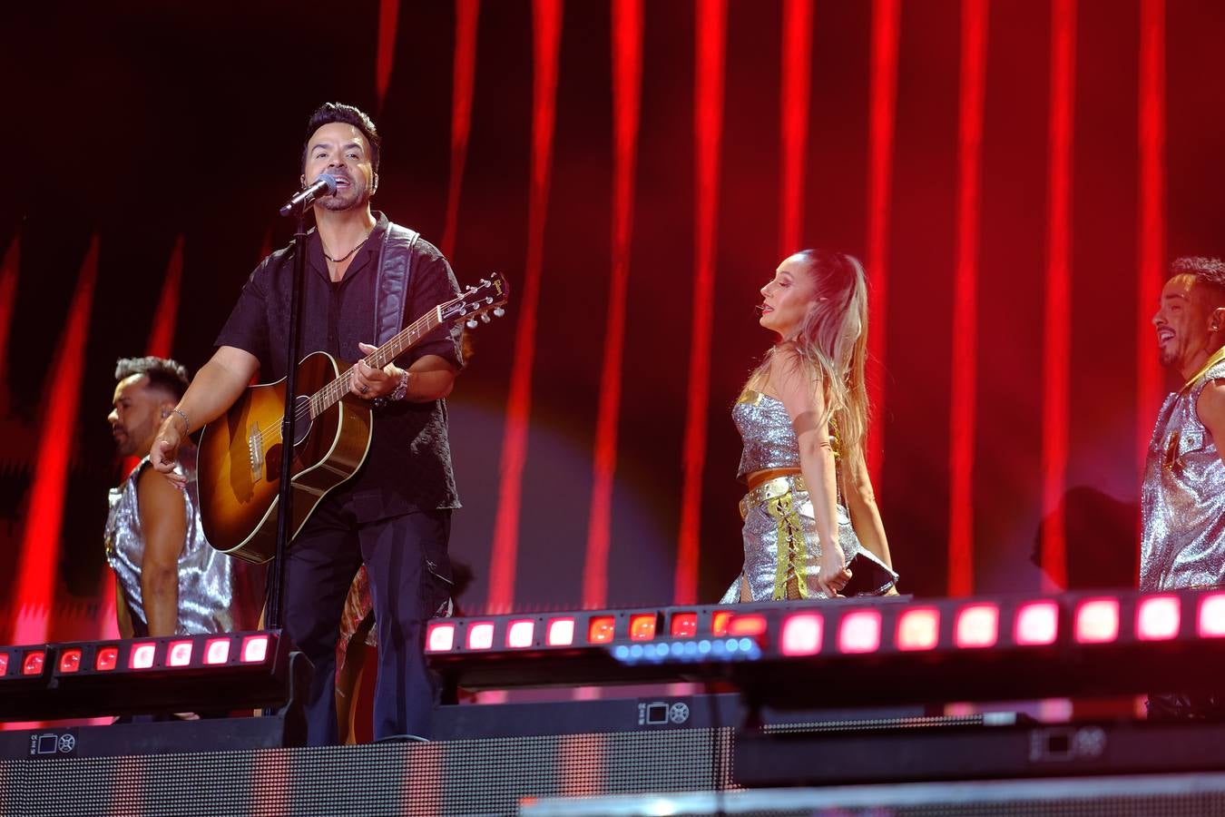 Luis Fonsi sintió el cariño del público de Jerez durante todo el concierto