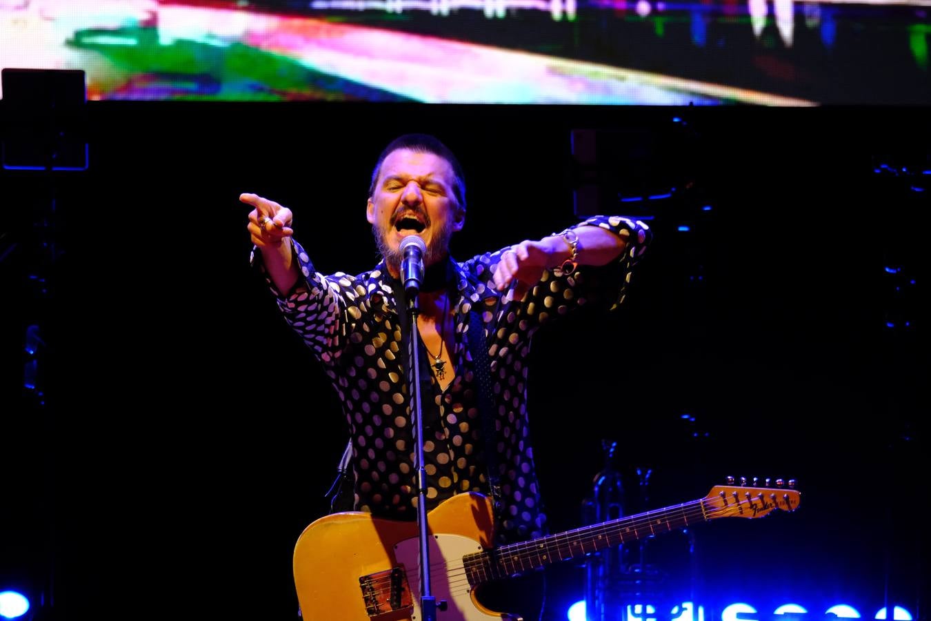 El músico ha repasado en el Tío Pepe Festival sus grandes éxitos