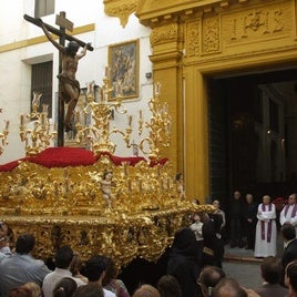 El Cristo de las Almas, ante la iglesia de los Jesuitas en 2005