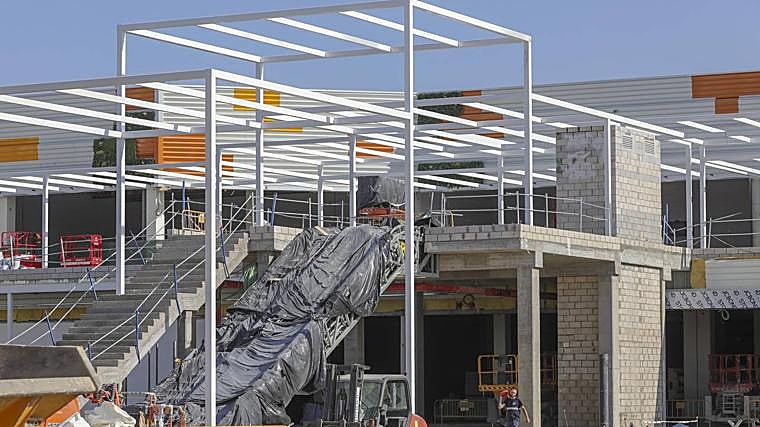 Estado actual del CC Entrenasas en Entrenúcleos que abrirá en septiembre próximo