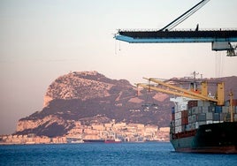 El tráfico de contenedores en Tánger-Med ya duplica al del puerto de Algeciras