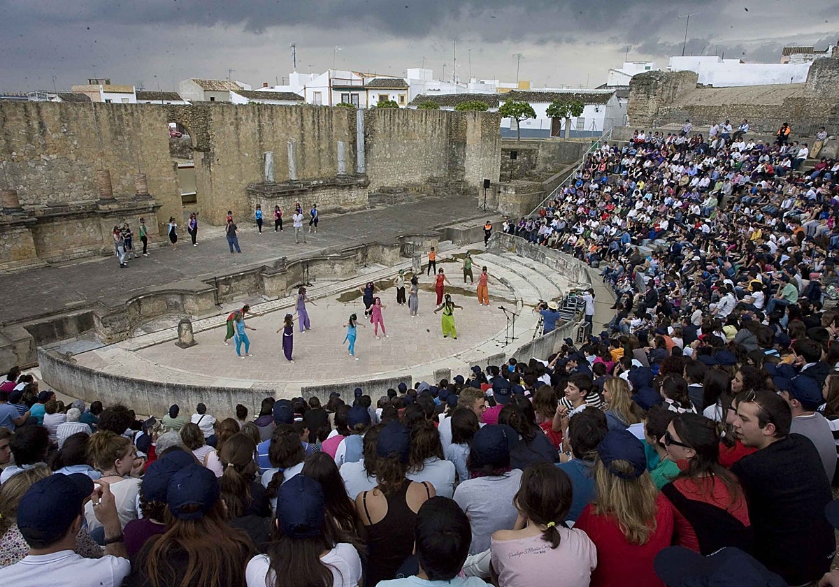 Función en el teatro romano de Itálica