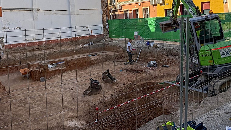 Imagen del hallazgo arqueológico en el barrio de El Fontanal
