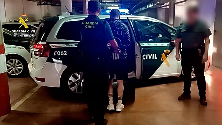 Tres detenidos tras intentar atracar un comercio de El Garrobo