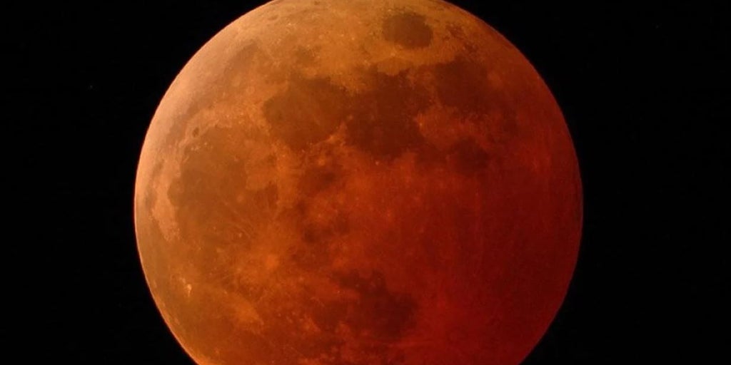 Cuenta atrás para la Luna de Sangre: así se verá el eclipse lunar desde Sevilla este domingo