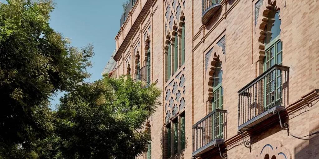 Abre en Sevilla un nuevo hotel de 5 estrellas inspirado en Velázquez: «Viajaba a Roma para amueblar las casas del Rey»