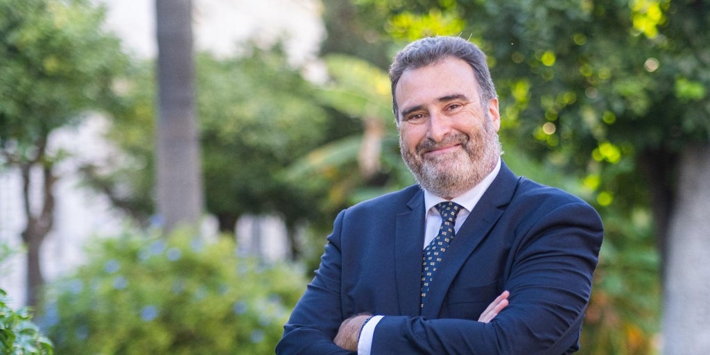 José Ignacio del Rey gana las elecciones de los Estudiantes
