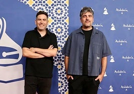 Estopa versiona una de las canciones más icónicas de Camarón en los Latin Grammy de Sevilla