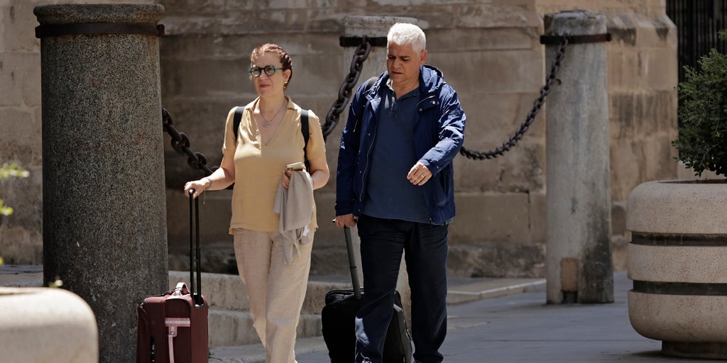 A los extranjeros no les gusta Sevilla para vivir: estas son las ciudades andaluzas que prefieren