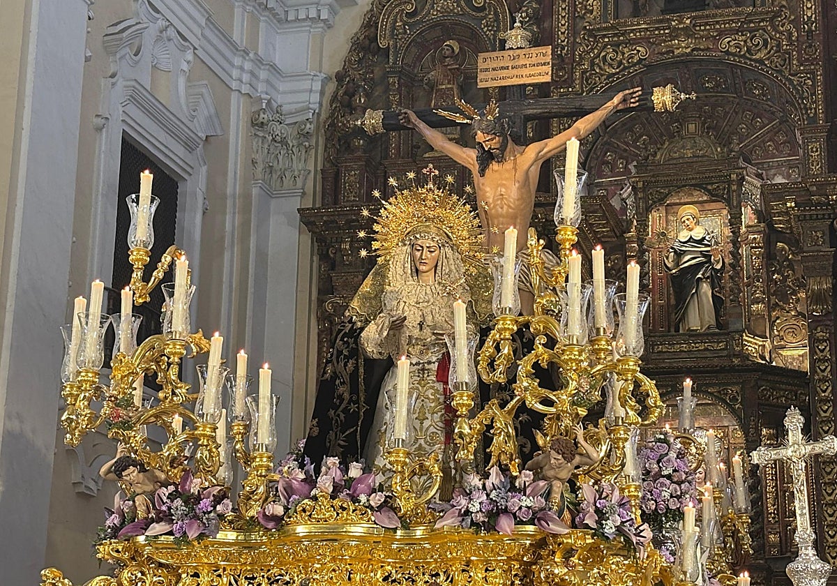 El misterio de las Aguas en el presbiterio de San Jacinto