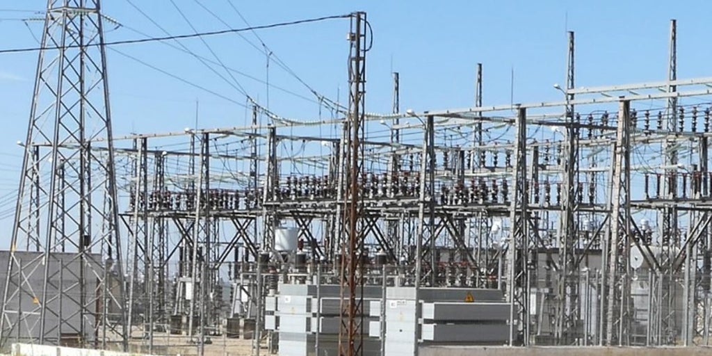 El Gobierno central apuntala las inversiones eléctricas solicitadas por Cataluña, Castilla-La Mancha y Euskadi