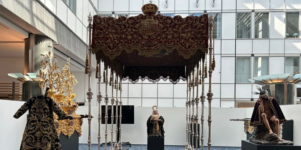 Todo preparado para la exposición de arte sacro en Bruselas