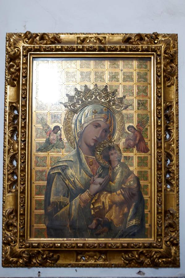 En imágenes, Los Javieres abre la iglesia de los jesuitas a Sevilla