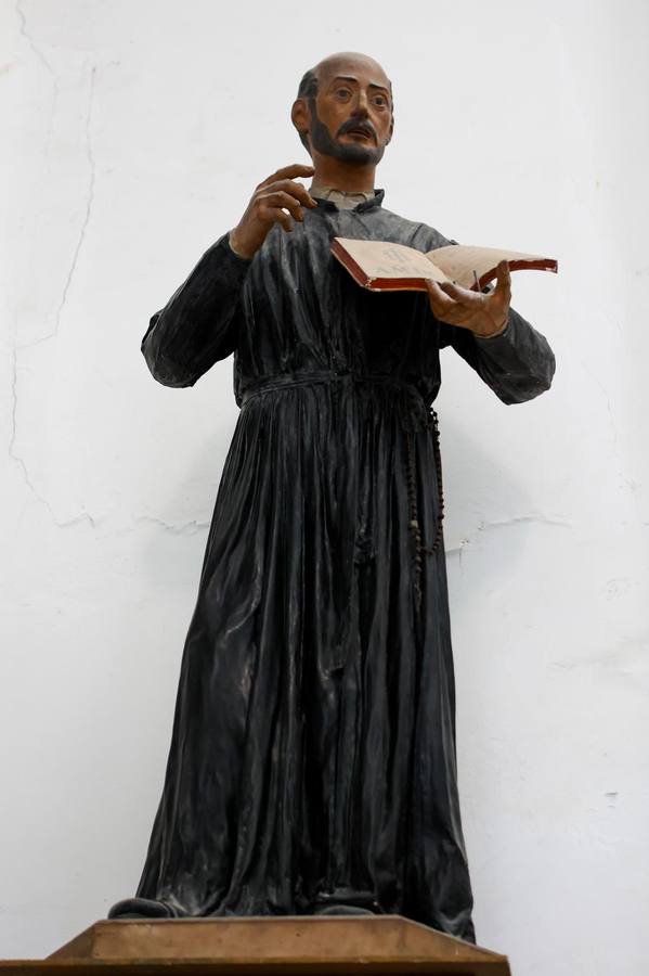 En imágenes, Los Javieres abre la iglesia de los jesuitas a Sevilla