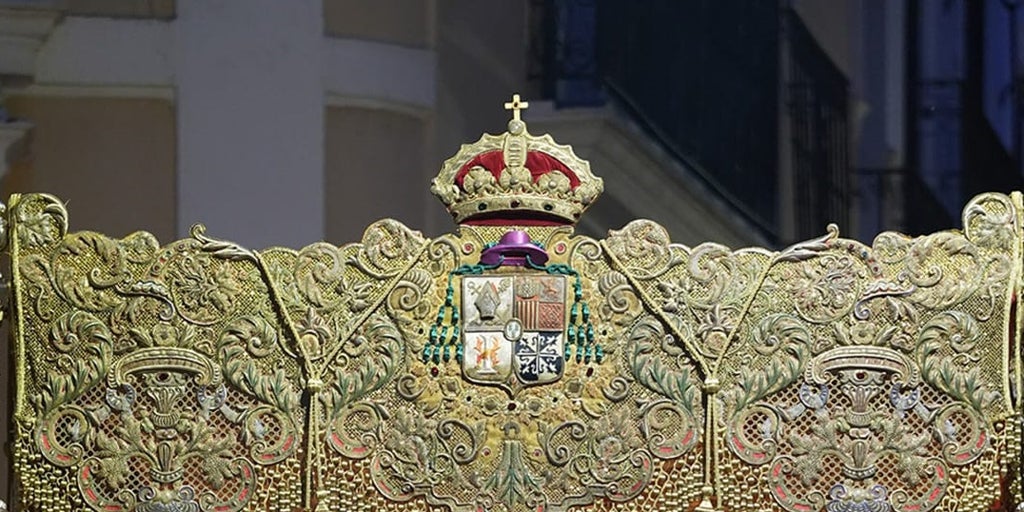 Cabezuelo propone hacer una reproducción del palio de la Macarena