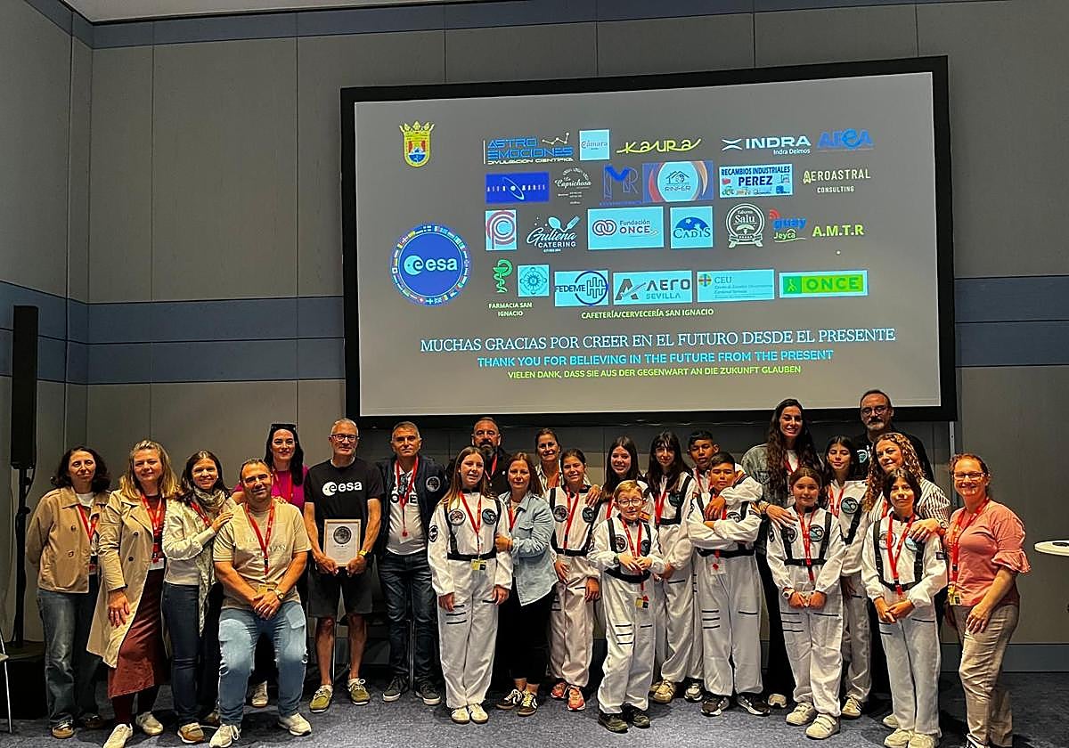 Los alumnos del colegio San Ignacio del Viar en la Agencia Espacial Europea en Darmstadt