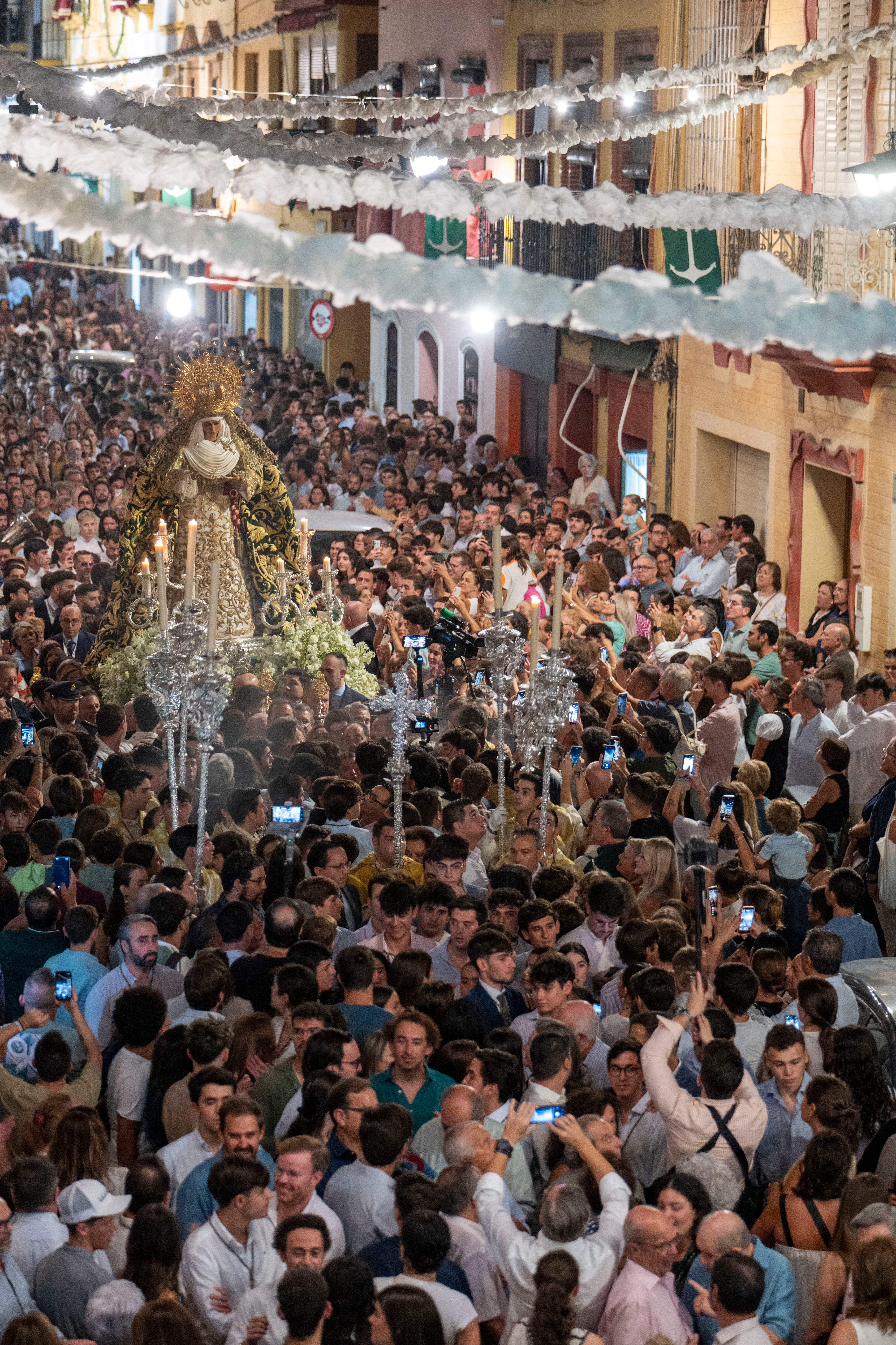 El traslado de la Esperanza a Santa Ana