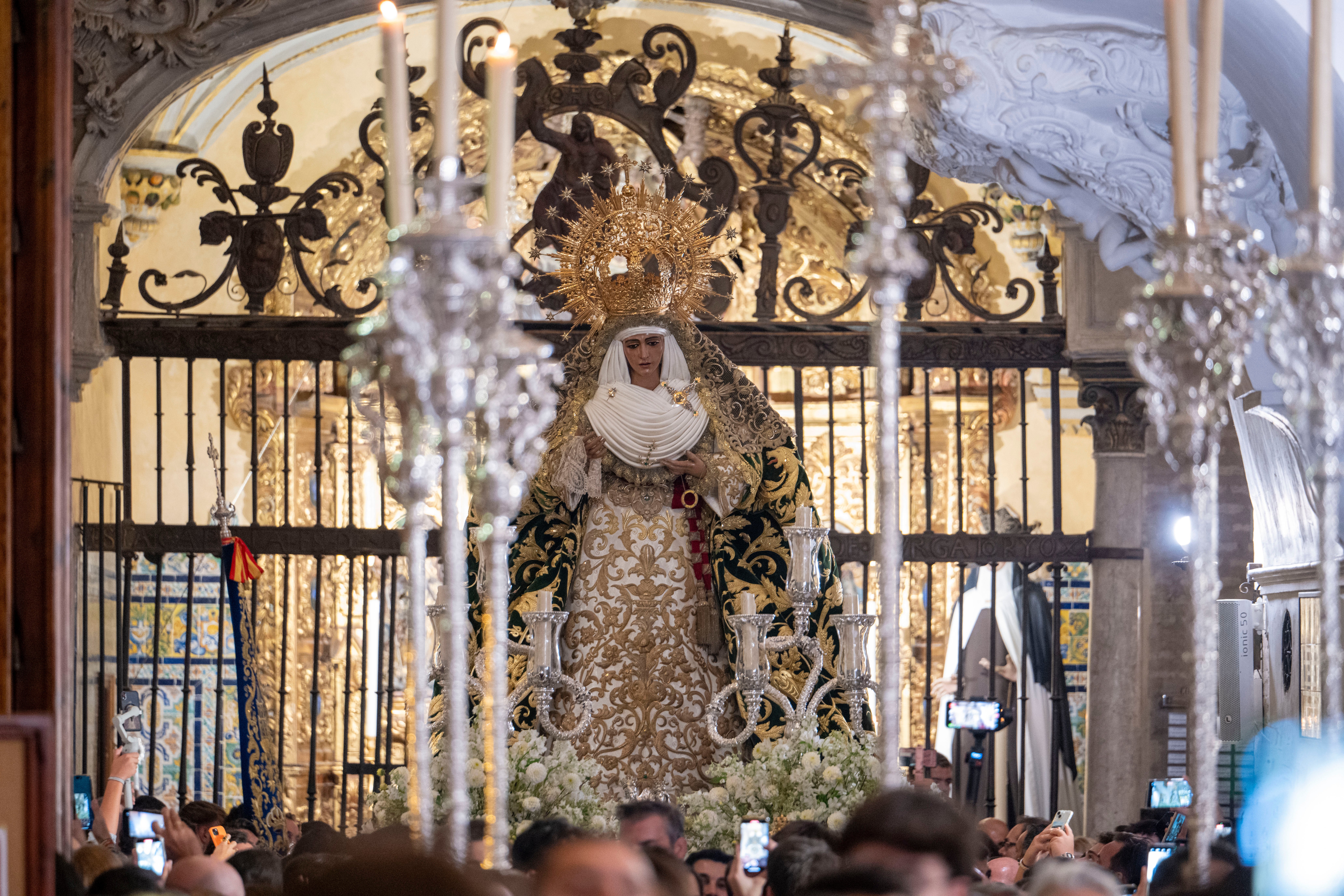 El traslado de la Esperanza a Santa Ana