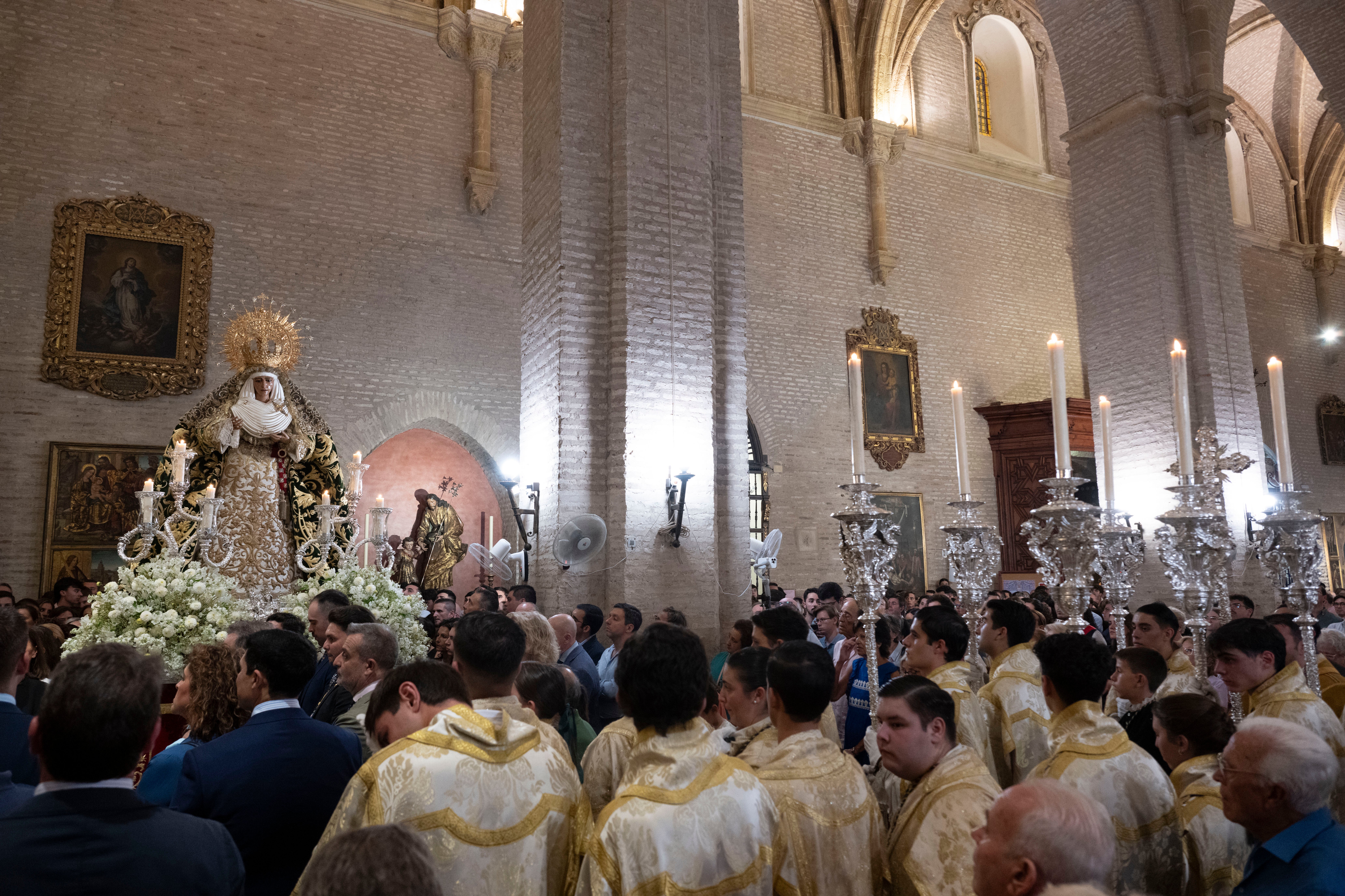 El traslado de la Esperanza a Santa Ana