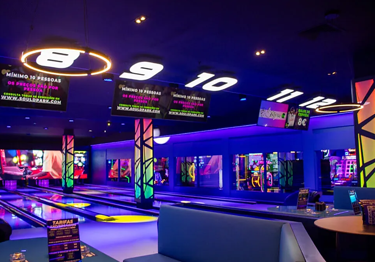 Bolera del nuevo salón de ocio de Entre Núcleos