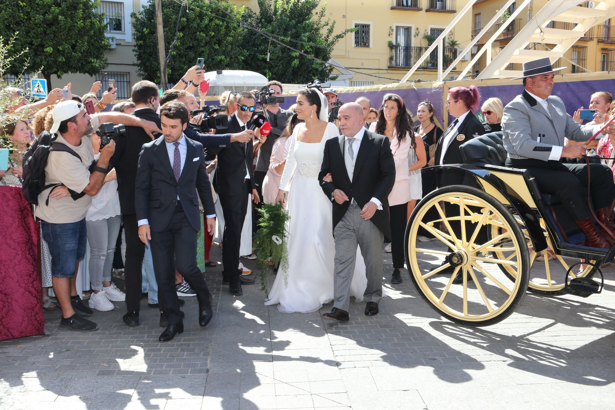 La llegada de la novia al santuario de los Gitanos