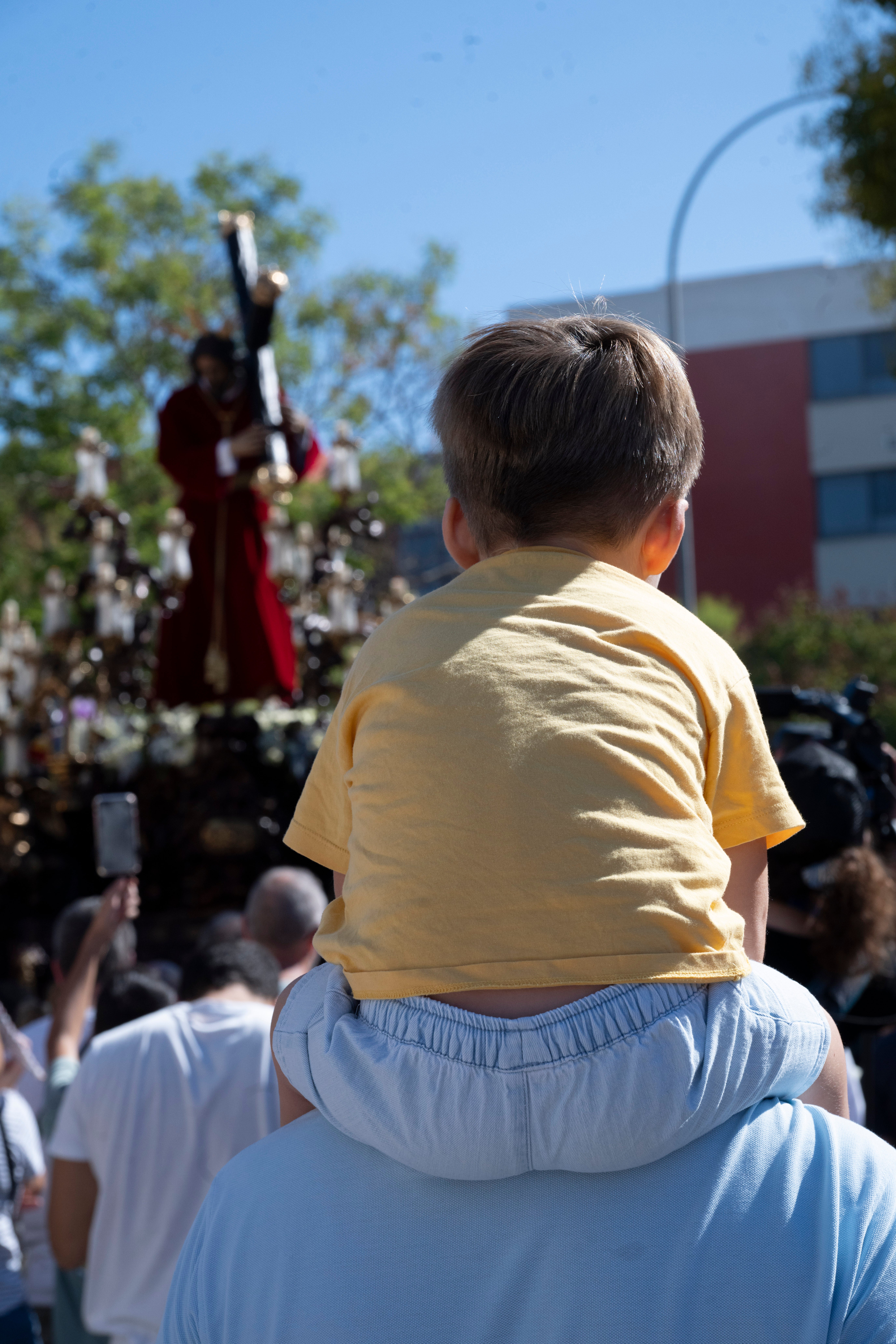 La procesión extraordinaria del Señor del Divino Perdón, en imágenes