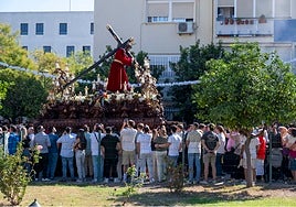 La procesión extraordinaria del Señor del Divino Perdón, en imágenes