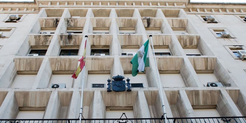 La Fiscalía pide once años de prisión para el acusado por un intento de homicidio en Sevilla contra dos agentes de la Policía Nacional