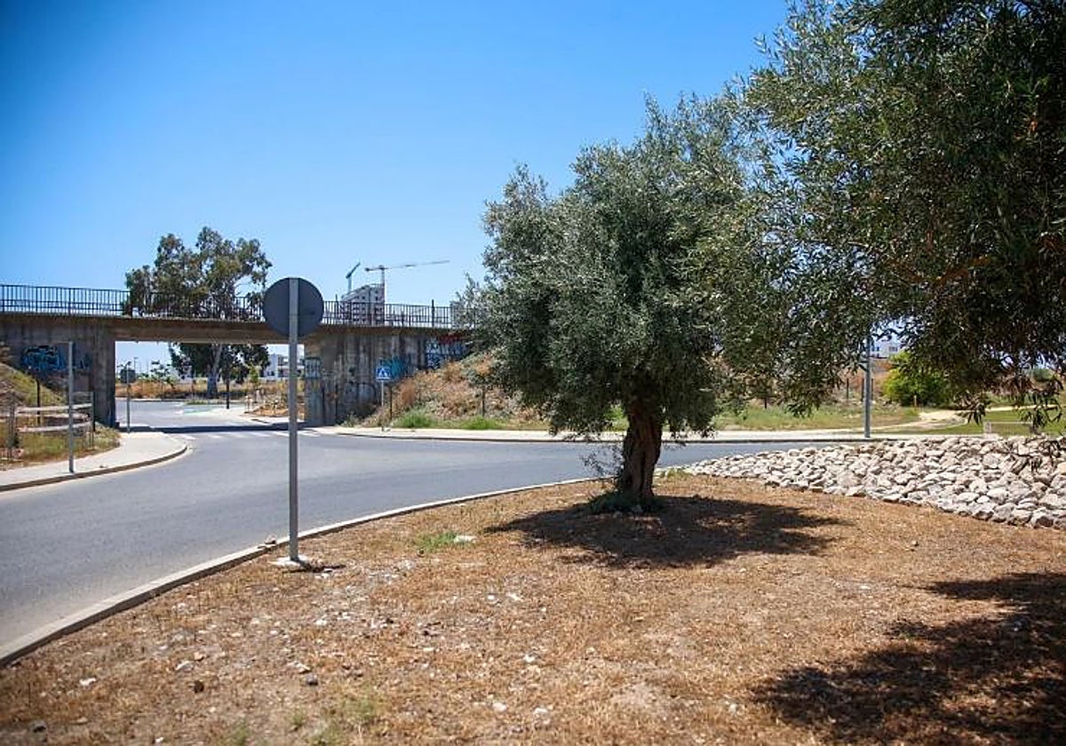 El acceso norte al barrio de Palmas Altas de Sevilla quedará abierto a finales de octubre