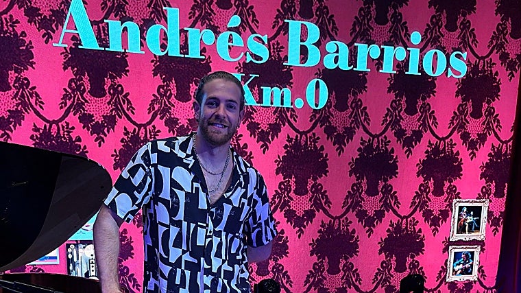 En el disco del utrerano se pueden encontrar colaboraciones de artistas como Estrella Morente o Pedro El Granaíno