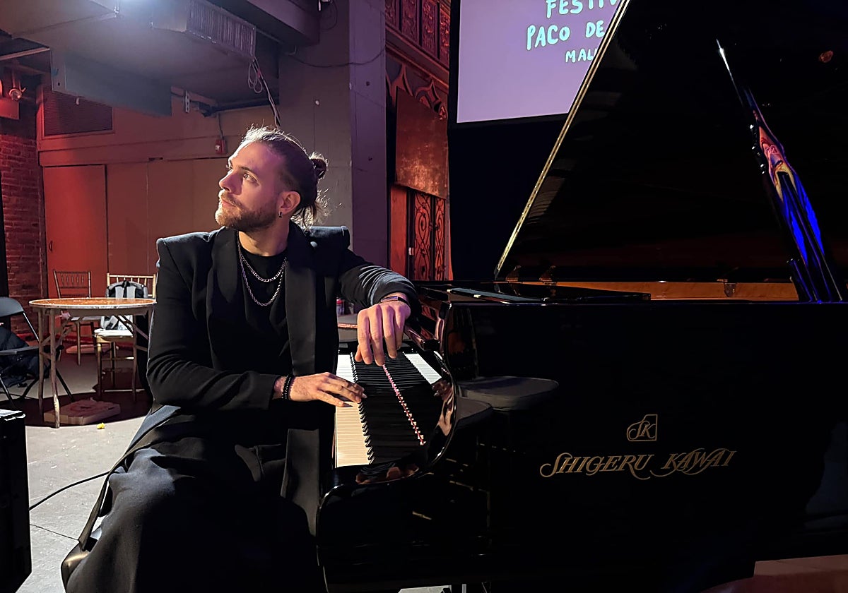 El pianista utrerano Andrés Barrios es candidato a los Latin Grammy en la categoría de 'Mejor Álbum de música flamenca'