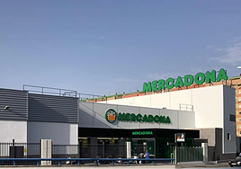 Mercadona busca personal para sus supermercados de Sevilla con sueldos de hasta 1.685 euros al mes