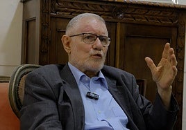 «Detrás de la amenaza de Trump de expulsar a España de la OTAN está también su deseo de vendernos más armas»