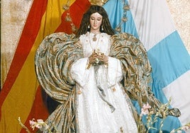 La Calle Real inaugura en el Mercantil la exposición 'Castilleja de la Cuesta y su Patrona. 625 años de devoción concepcionista'