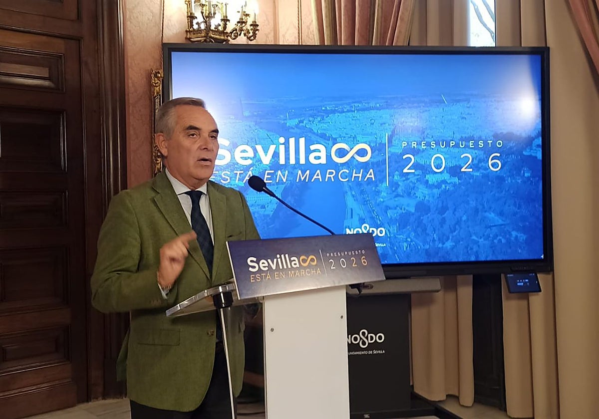 Juan Bueno en la presentación del presupuesto