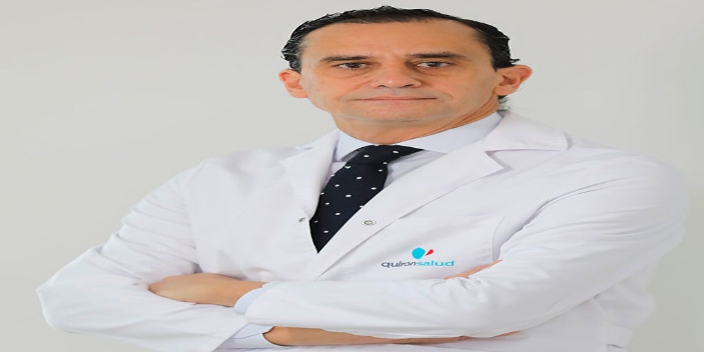 El doctor Salvador Morales Conde se sitúa entre los investigadores con mayor impacto mundial