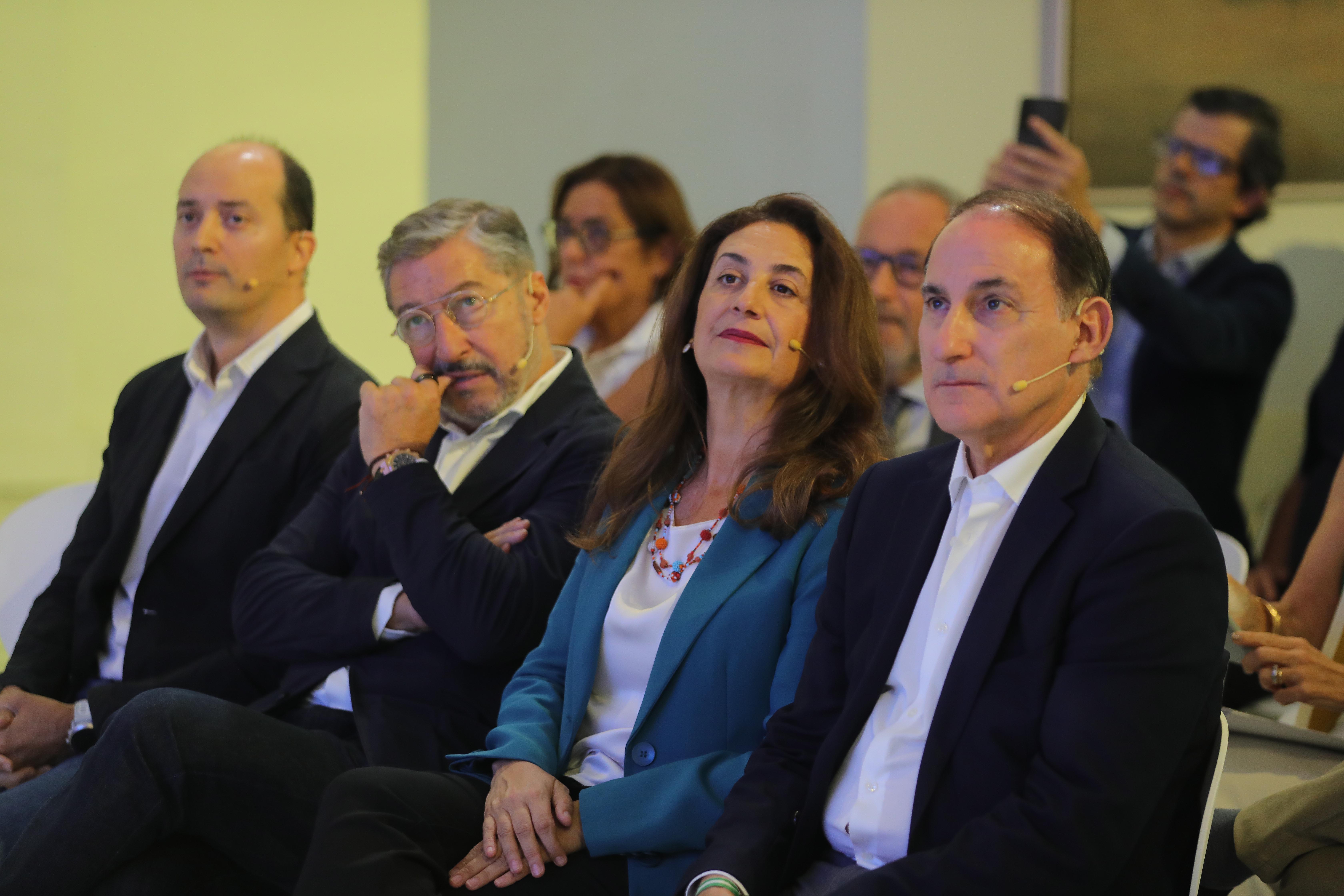 Roberto Maestre, Joan Roca, Laura Rojas Marcos y Javier González de Lara