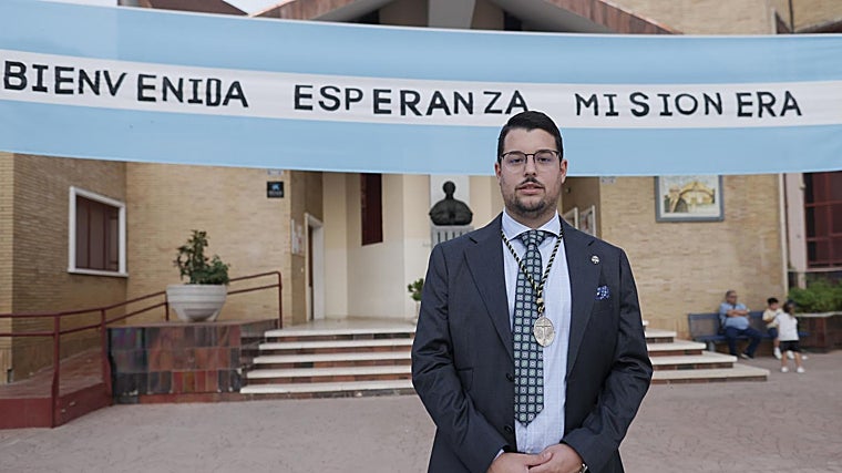 El diputado de Juventud de la hermandad, Cristian Jiménez