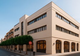 Una gestora invertirá 15 millones para convertir en hotel el edificio de Telefónica de la calle Feria