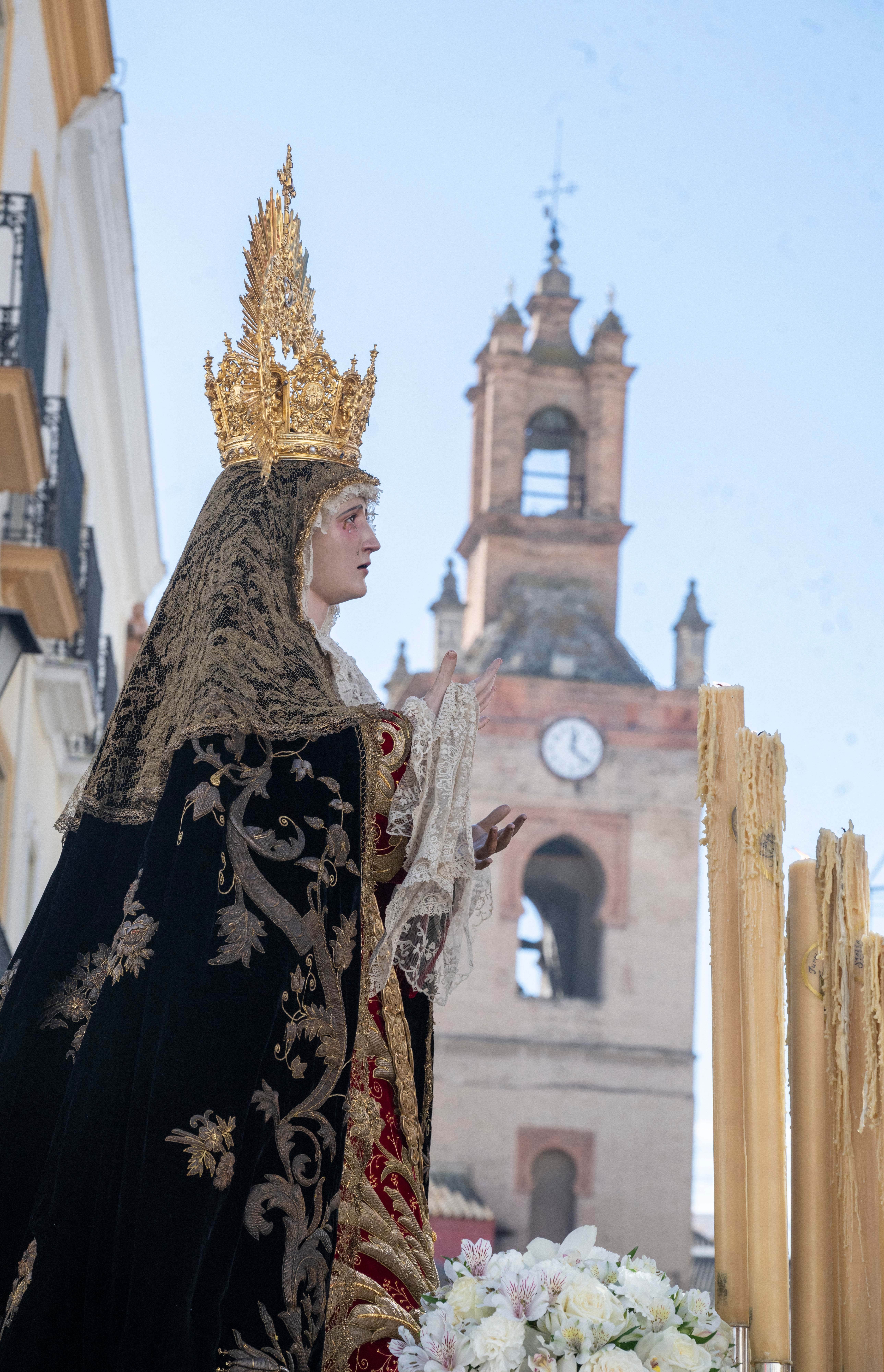 El traslado de regreso de la Virgen de los Dolores de las Penas, en imágenes