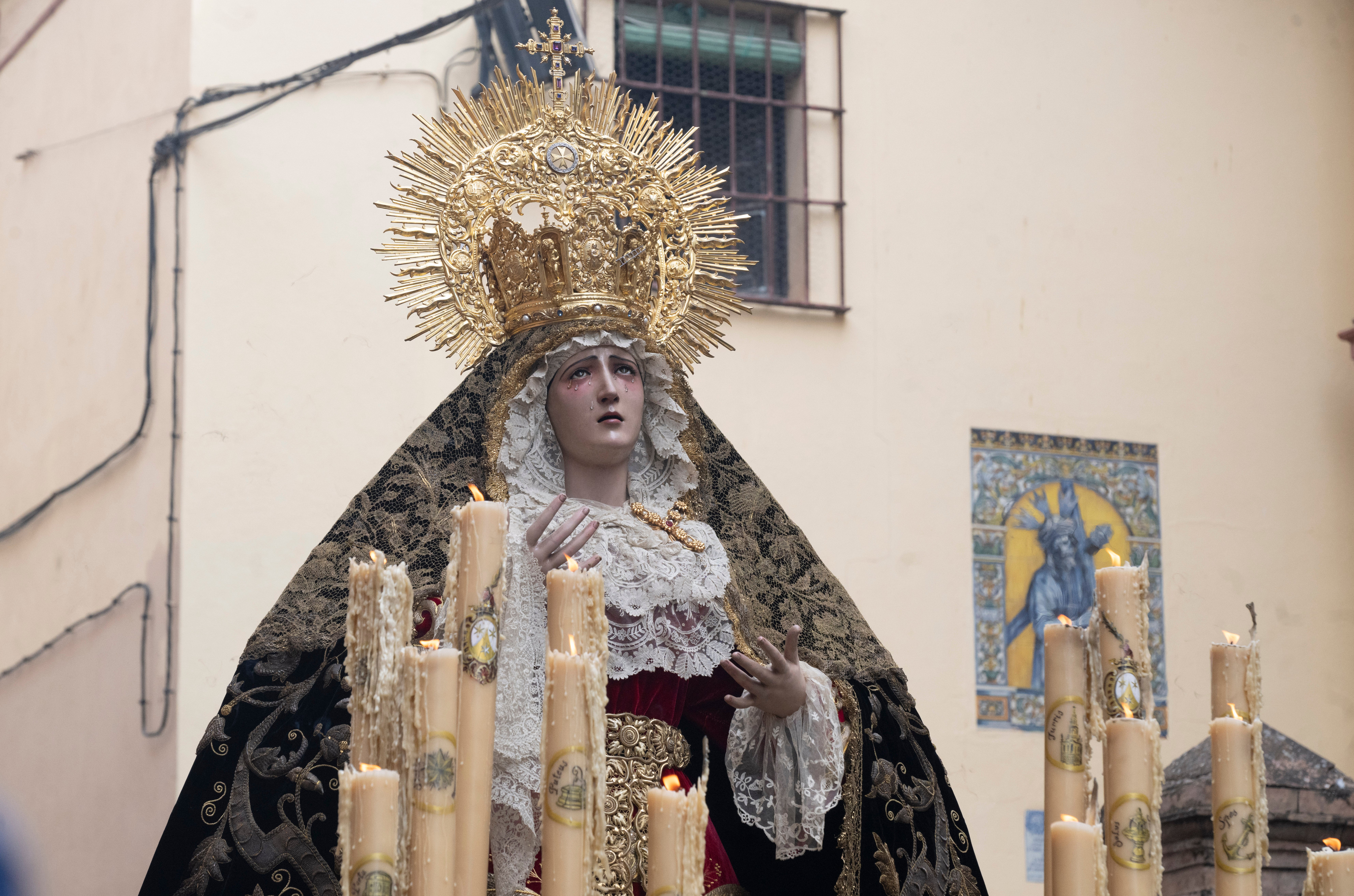 El traslado de regreso de la Virgen de los Dolores de las Penas, en imágenes