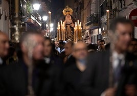 La Virgen de los Dolores, luz de Las Penas en una tarde - noche para la historia