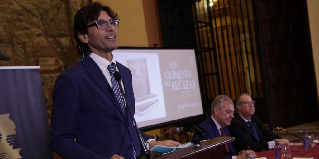 Gregorio Serrano: «En mi novela reivindico a personajes clave de Sevilla como Otto Engelhardt o el marqués de la Vega-Inclán»