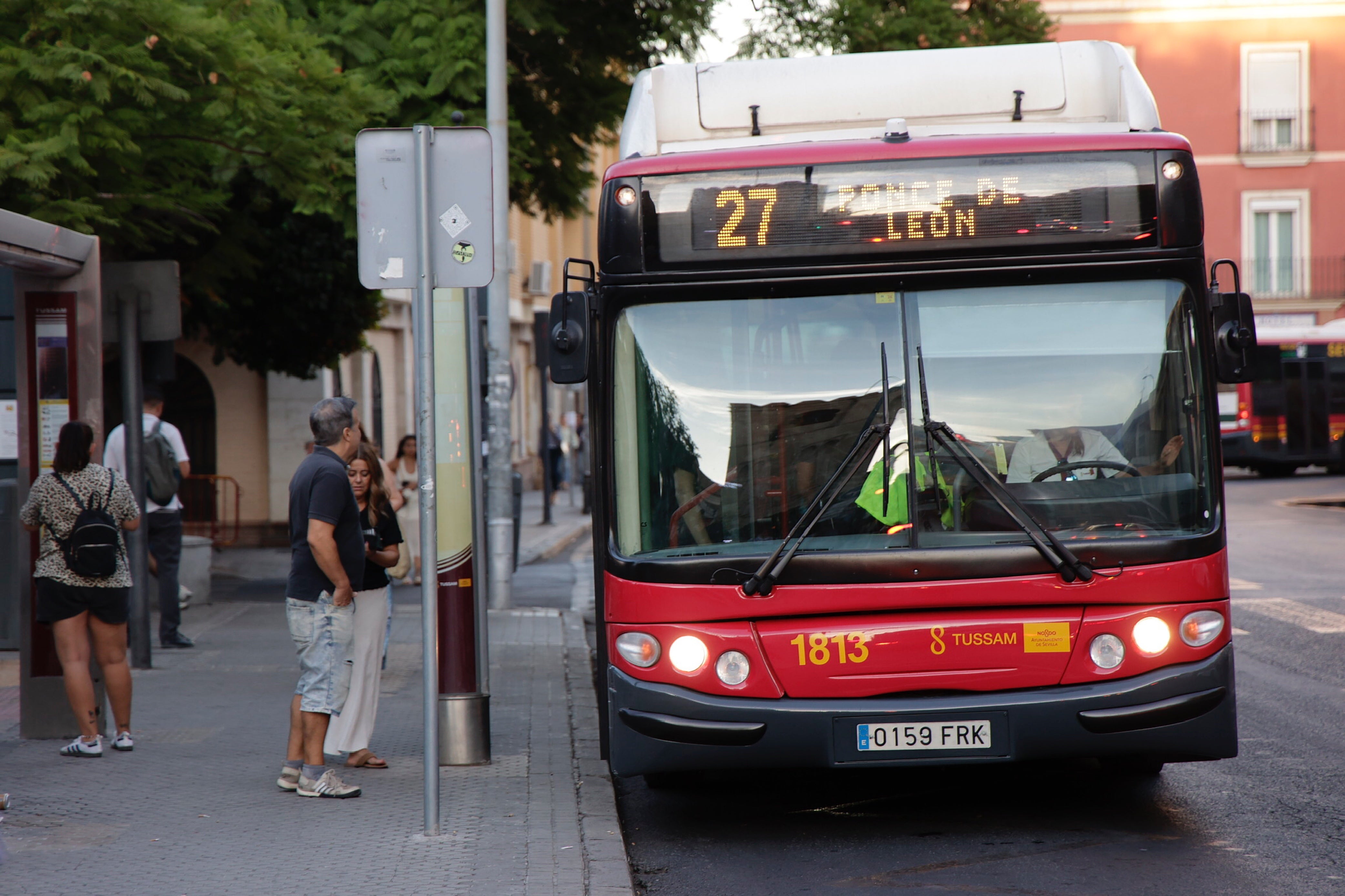 Estas son todas las paradas de la nueva línea de Tussam que une Sevilla Este con el Hospital Macarena