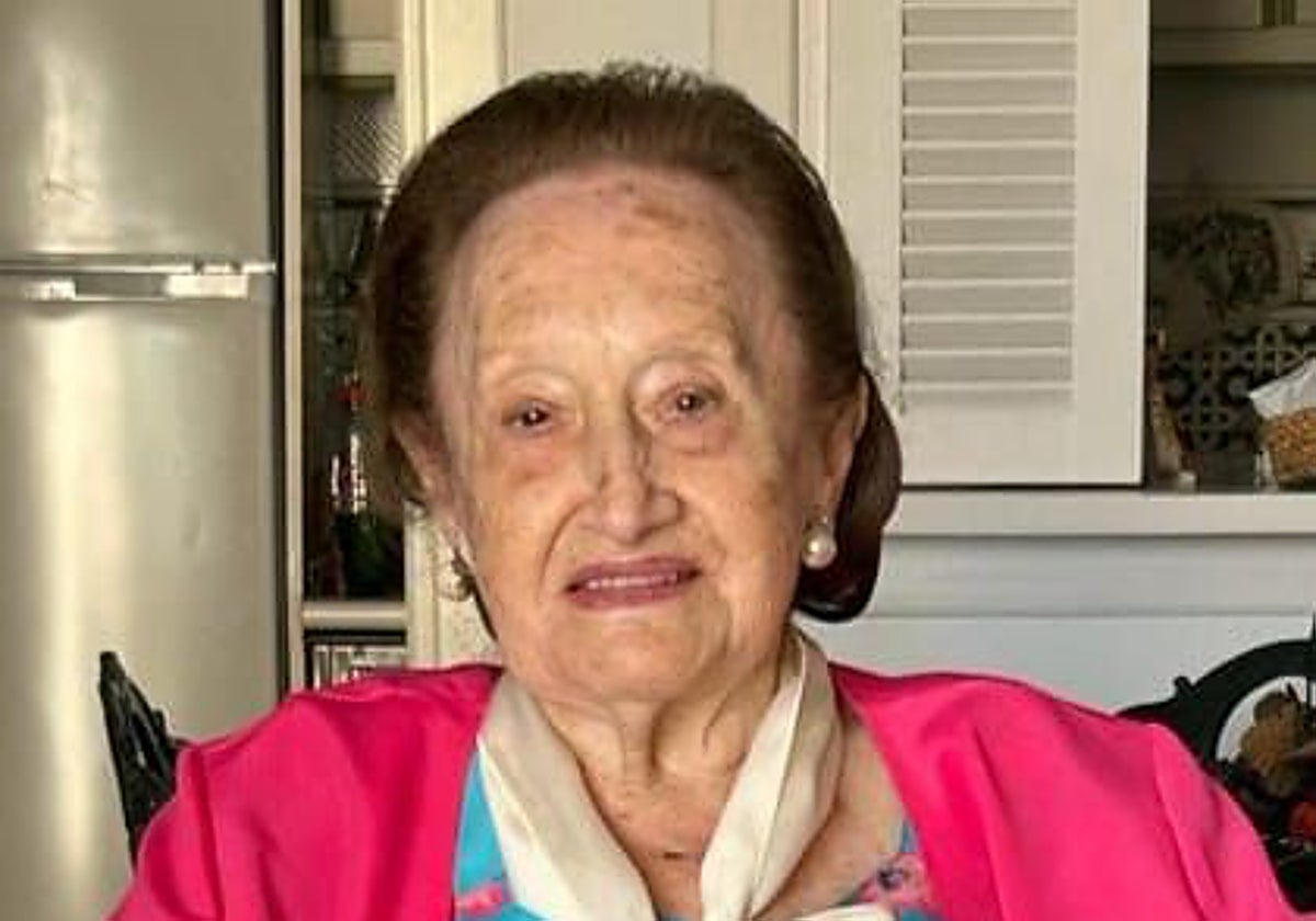 María Rosa Bocanegra, madre del político Javier Arenas