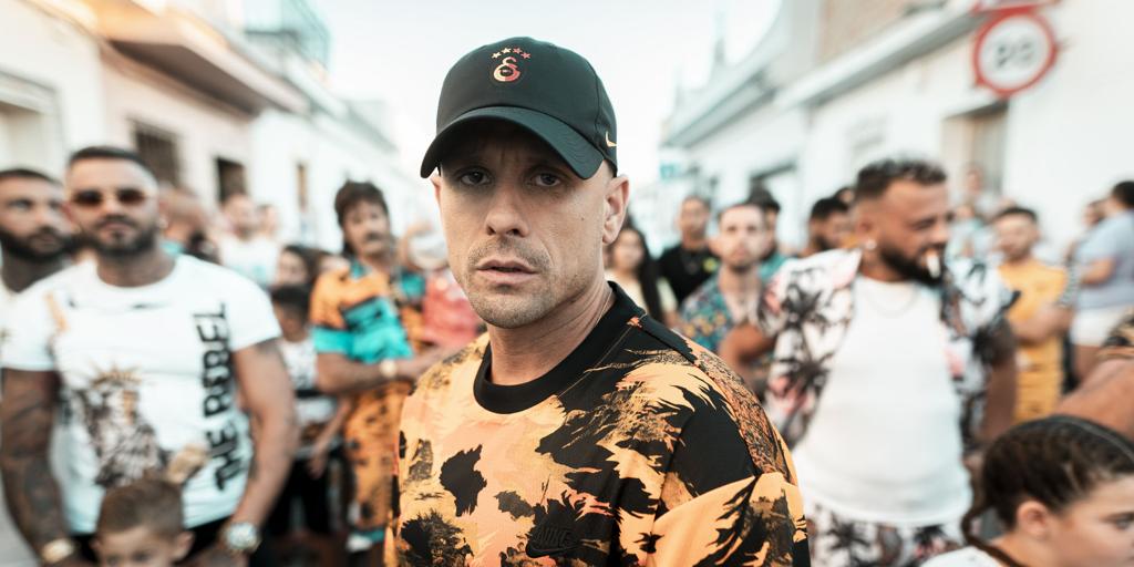 Haze, cantante de rap: «Amo mi país, amo a España y me da igual que se me tache de facha»