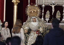 Besamanos de la Esperanza de Triana en la Catedral: fechas y horarios
